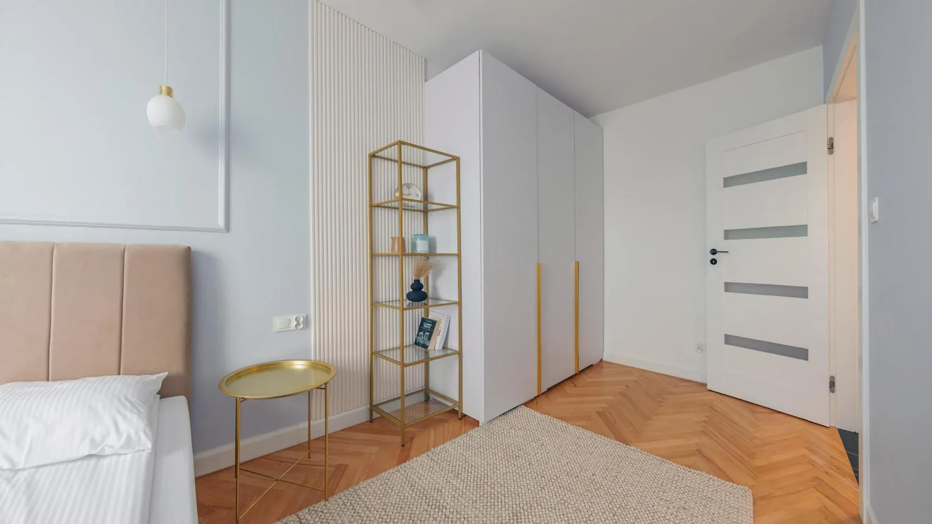 Victus Apartamenty, Apartament Mirage 소포트 0*,